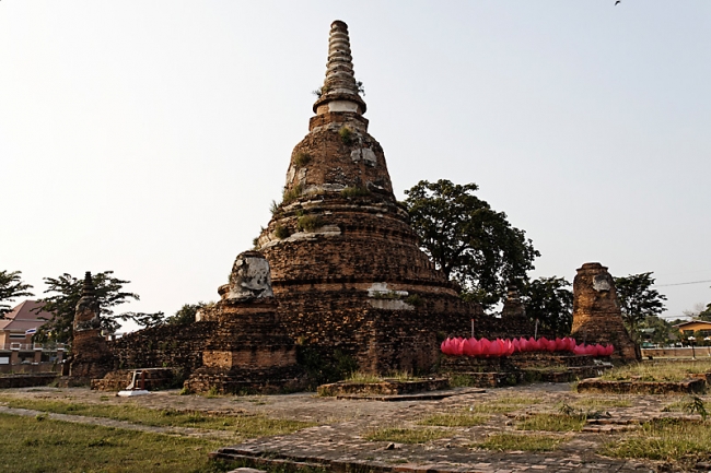 Wat Chakkrawaddee-002
